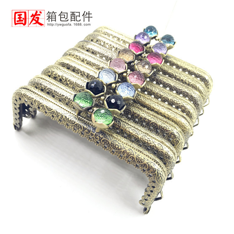 12.5CM cuadrado en relieve encaje de coral cabeza de loto oro 10 colores opcionales 0392 - GT