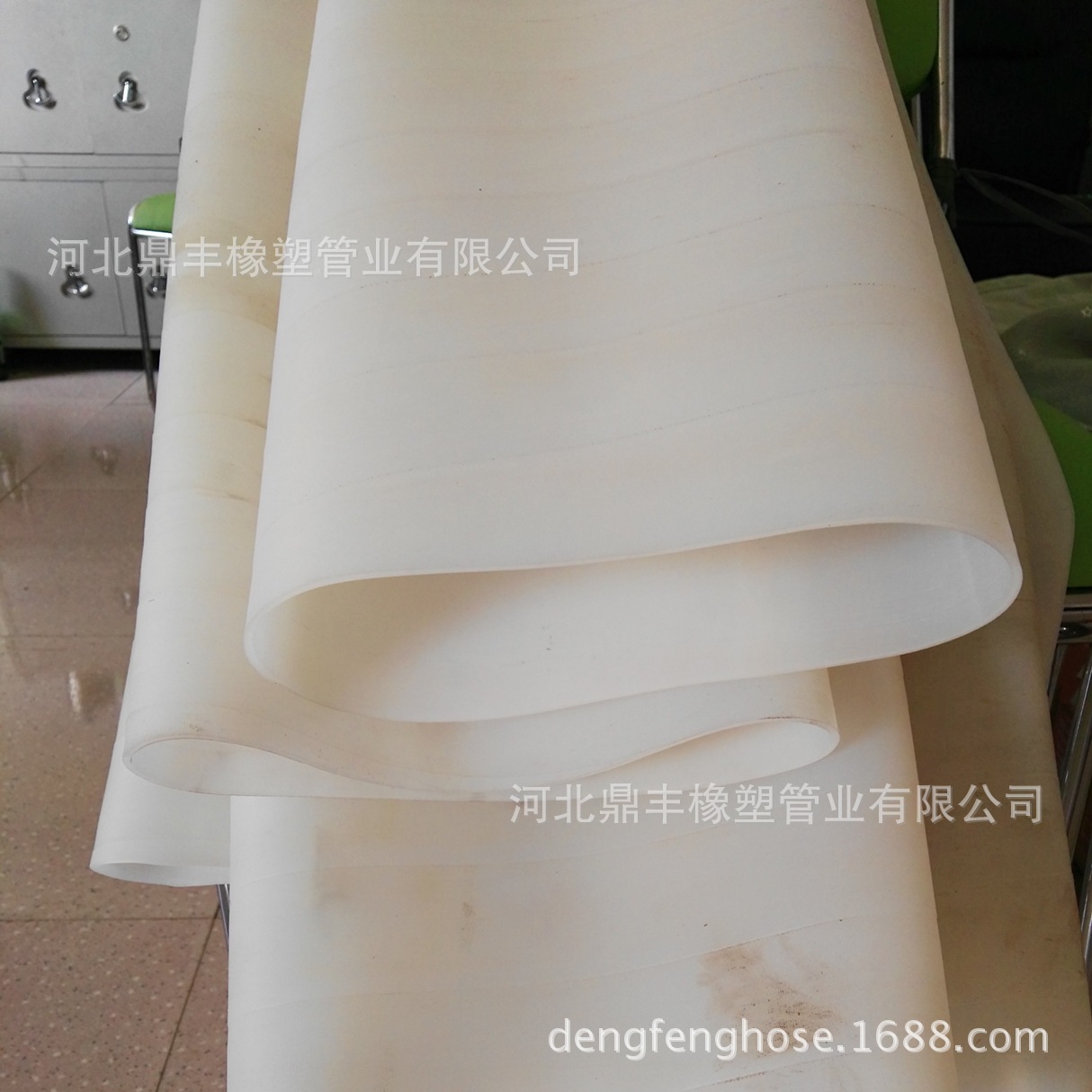 现货供应大口径硅胶管 耐高温波纹硅胶管 白色透明硅胶软连接管