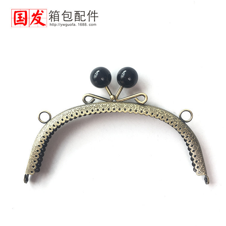 No hay stock para hacer: 16.5Cm encaje en relieve de arco [cabeza de rollo] caramelo boca de bronce dorado