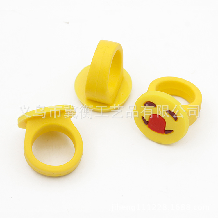 Cartoon ring PVC 4