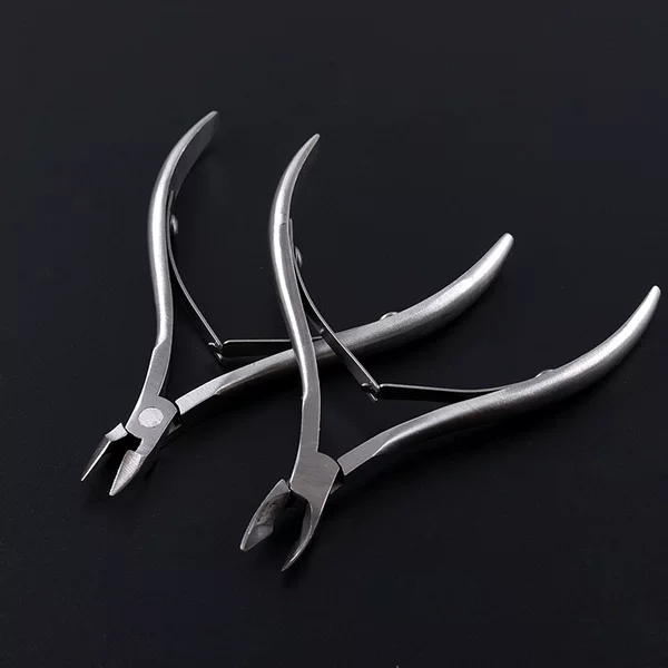 Dead skin scissors pedicure pliers nail clippers beauty pliers White Clip scissors 8710 clip black Clip scissors