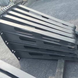 雨棚结构 碳钢牛腿 大量现货 铁牛腿 牛腿批发 厂家直售