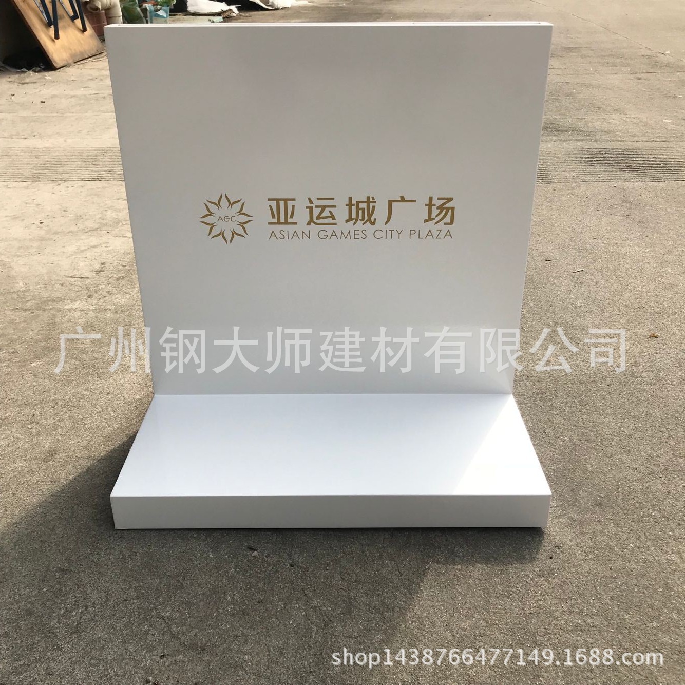 海报宣传不锈钢立牌不锈钢立式广告牌广东厂家定制不锈钢立牌定制