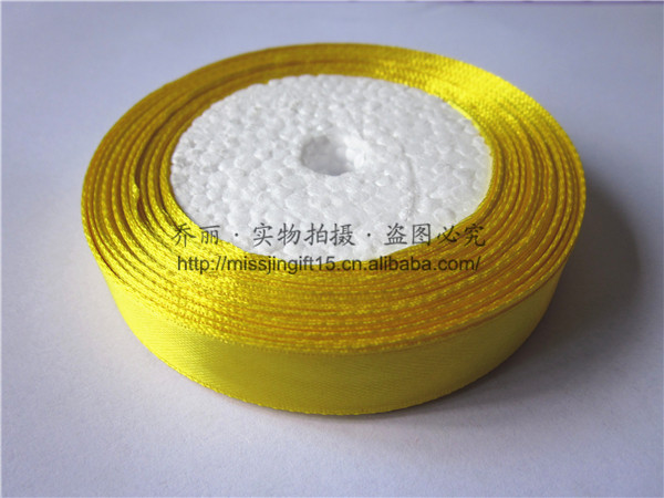 En stock 15MM cinta de poliéster de una sola cara Cinta de regalo Decoración cinta DIY cinta hecha a mano embalaje de la flor