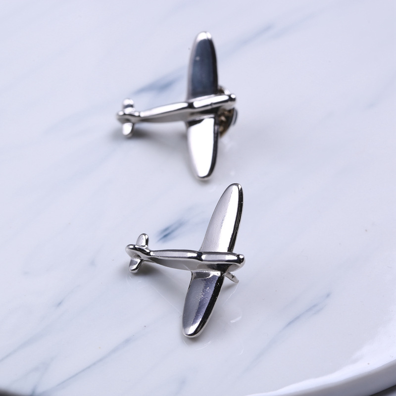 Broches de moda para trajes de hombre, adornos de mariposa, broches para cuello de camisa, broches de hoja de arce, cara sonriente y avión