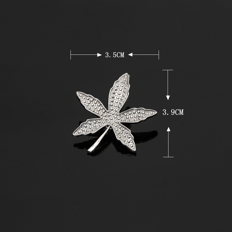 Broches de moda para trajes de hombre, adornos de mariposa, broches para cuello de camisa, broches de hoja de arce, cara sonriente y avión