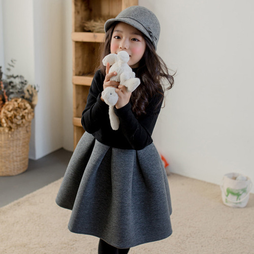Girls' winter dress with air layer, girls' Korean style children's clothing with velvet, baby girl's princess dress, spring and autumn styles, western style