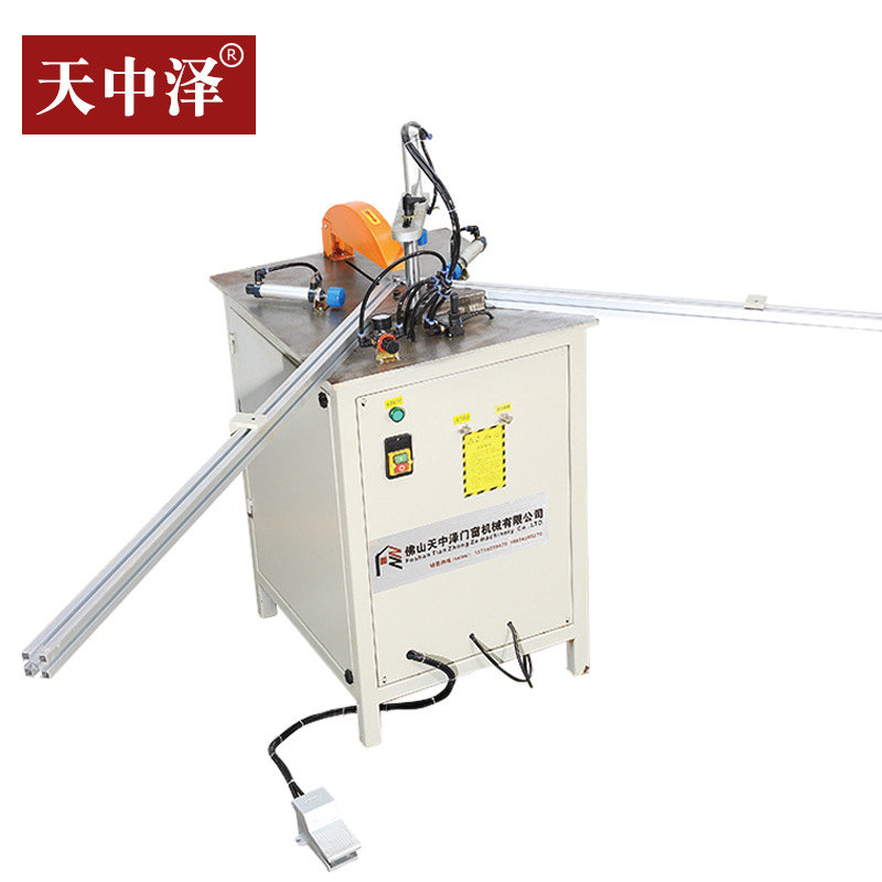 铝合金拼格门型材90度45度拼格门切割米字切割机
