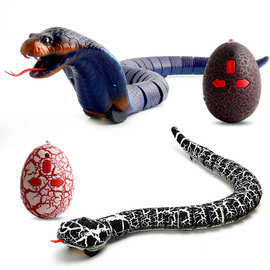 跨境外销新款整蛊玩具新奇特玩具 遥控响尾蛇 遥控眼镜蛇搞怪玩具