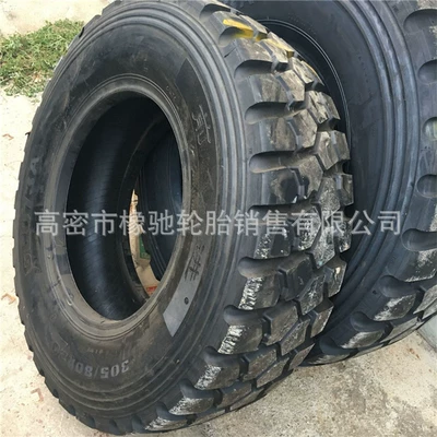 Off-road şinlər 305/80R18 off-road vehicle