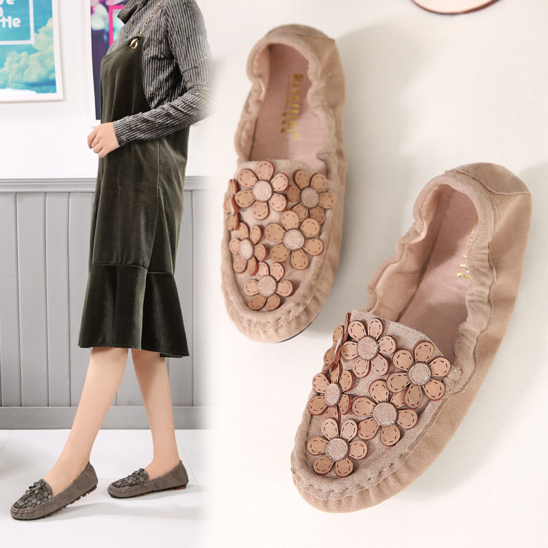 Mocasines para mujer primavera y verano nuevo desgaste exterior plano perezoso deslizamiento-en rollo de huevo mujeres embarazadas más tamaño versátil mocasines Coreanos