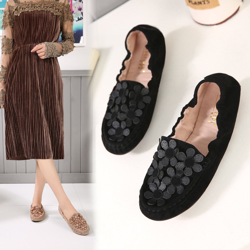 Mocasines para mujer primavera y verano nuevo desgaste exterior plano perezoso deslizamiento-en rollo de huevo mujeres embarazadas más tamaño versátil mocasines Coreanos