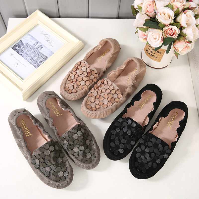 Mocasines para mujer primavera y verano nuevo desgaste exterior plano perezoso deslizamiento-en rollo de huevo mujeres embarazadas más tamaño versátil mocasines Coreanos