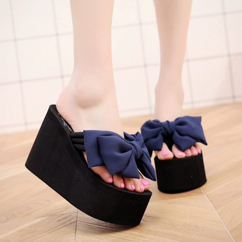 Женские шлепанцы на очень высоком каблуке Shanjiao 2025, новинка лета 11cm года, подходят для пляжного отдыха и путешествий, пляжные сандалии маленького размера.