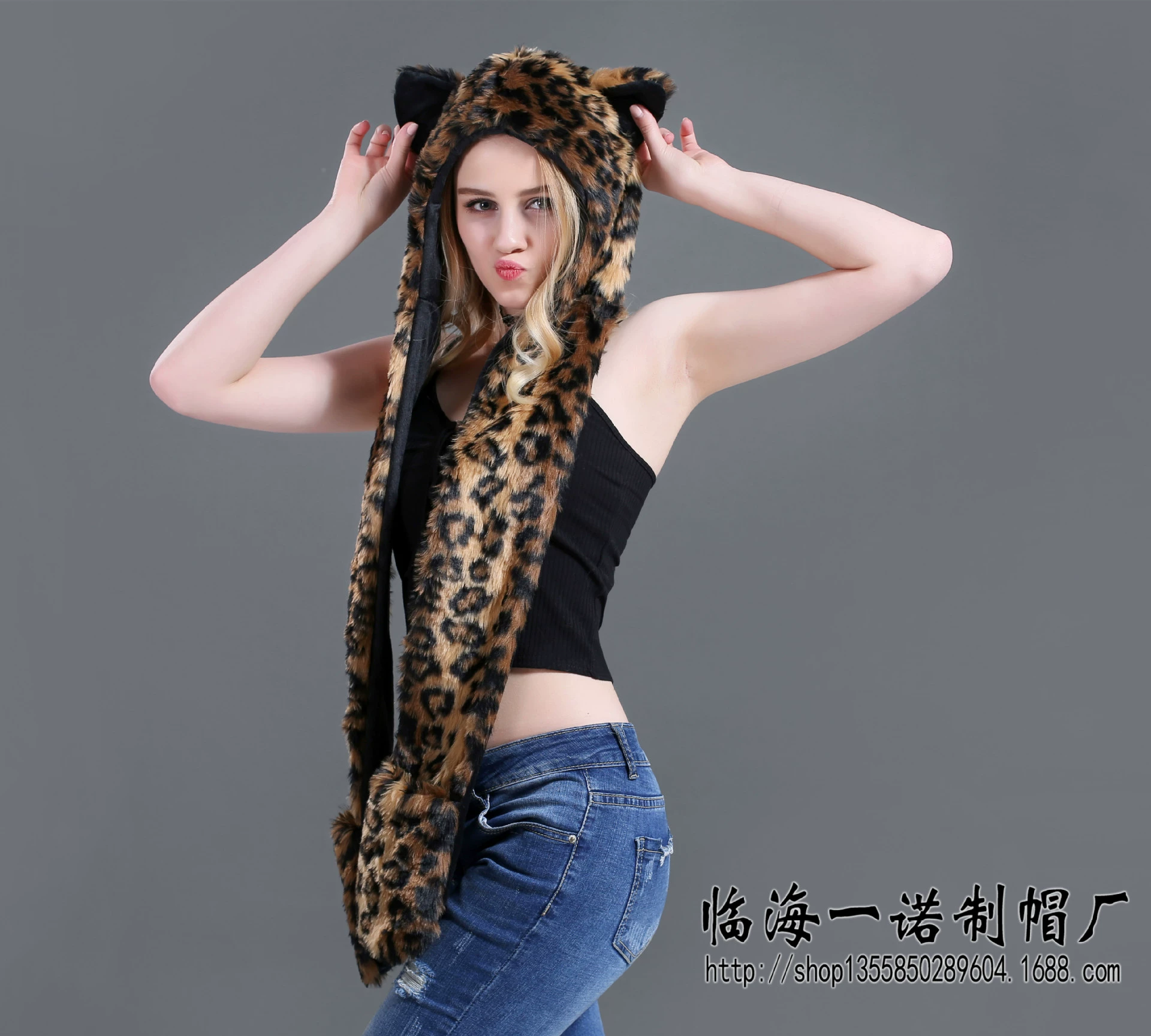 Winter Cartoon Hat, Scarf & Gloves Set (Speed Tong) — One Size, Multiple Animal Styles