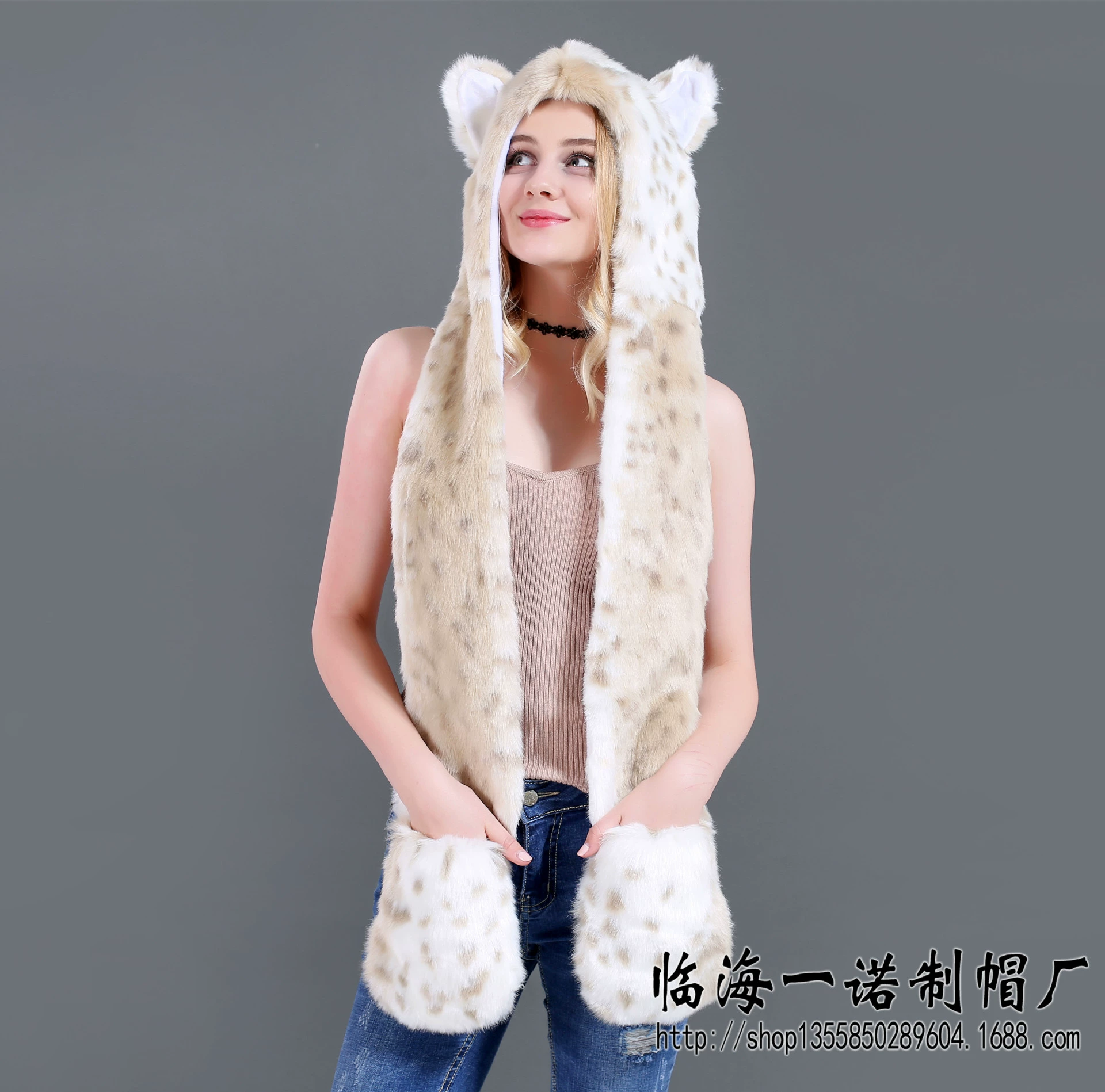 Winter Cartoon Hat, Scarf & Gloves Set (Speed Tong) — One Size, Multiple Animal Styles