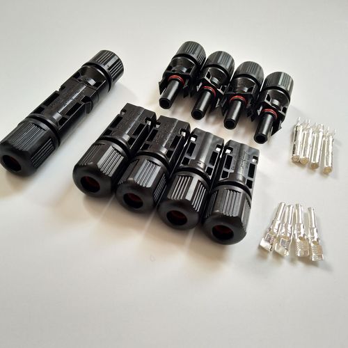 Photovoltaic connector MC4 male and female plug Solar module connector accessories Solar Connector