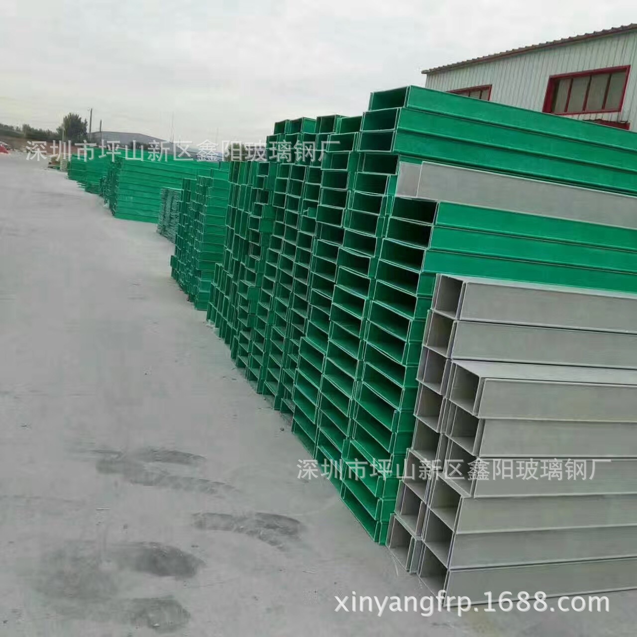 供应玻璃钢线槽 玻璃钢电缆桥架 防腐玻璃钢槽式电线槽 厂家直销