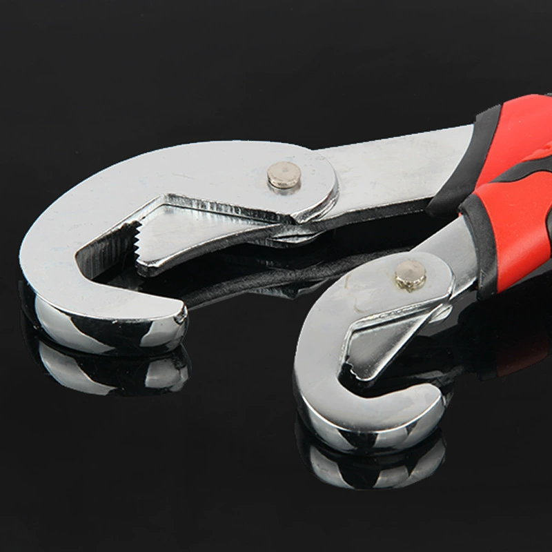 Universal wrench
