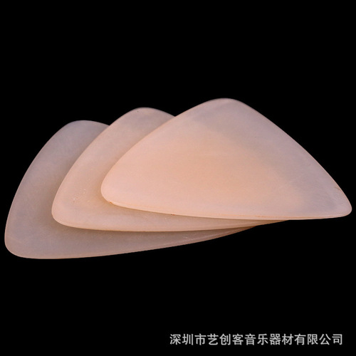 Zhongruan plectrum, handmade Liuqin shrapnel for grade examination performance, large, medium and small industry nylon wear-resistant Liuqin Zhongruan performance