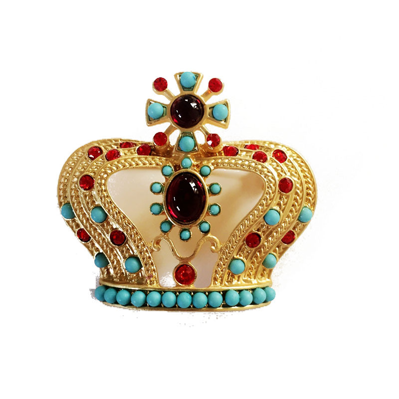 Factory supply European and American foreign trade Crown pin brooch coat coat pin resin gem brooch C63
