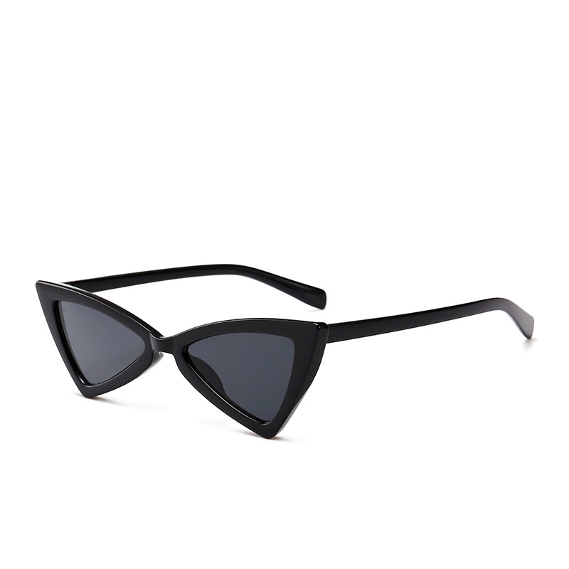 Retro glasses solar-powered