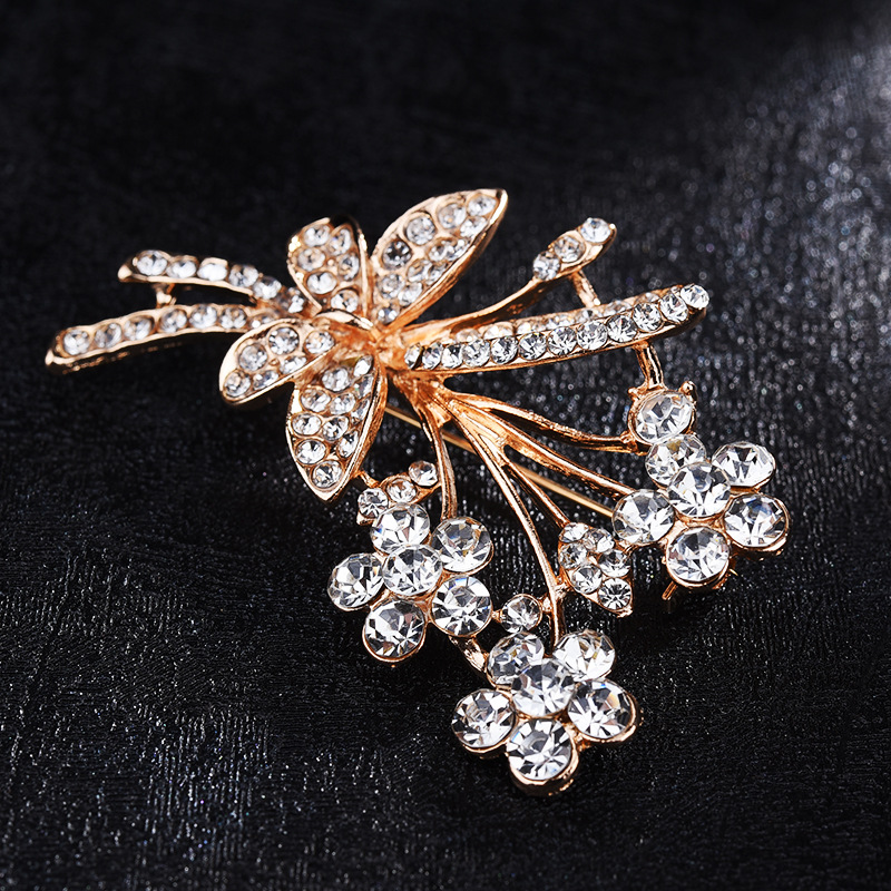 Spilla vintage da donna - elegante fermaglio per sciarpa_voghion.com