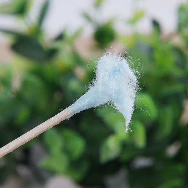 Disposable cotton swabs