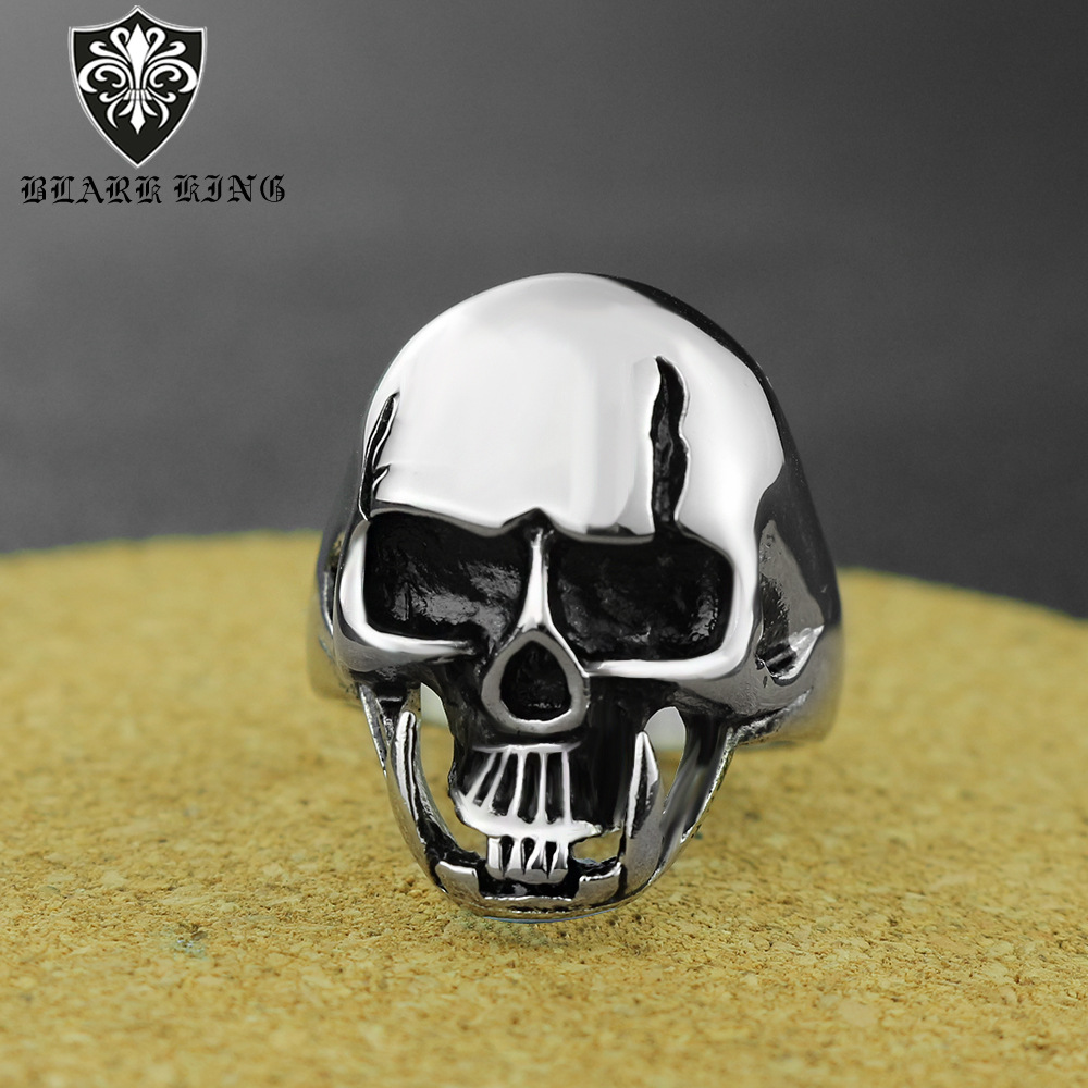Fashionable glossy ring stainless steel
