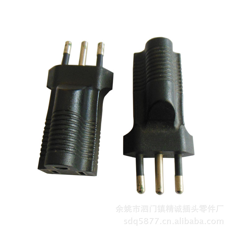供应意大利插头,三芯意大利转换插头,意大利转南美插头,