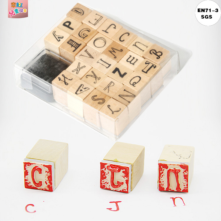 Sello de madera de los niños creativos de fábrica con inkpad carta personalizada traje de sello de madera al por mayor