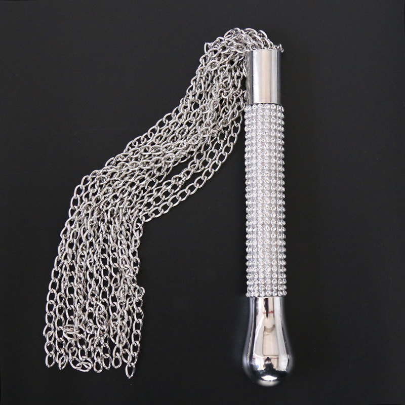 Látigo de juguete para adultos, venta caliente, mango de diamante, cadena de hierro, látigo con cadena pesada, látigo de caballo, látigo de enseñanza, juguete sexual, identificación