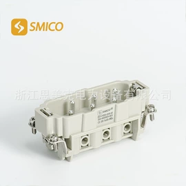连接器;仪表壳体;其他五金工具