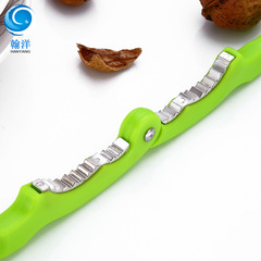 Plastic Zinc Alloy Green Handle Walnut Cracker Wholesale Manufacturer Multi-functional Nut Cracker Home Nut Cracker Crab Cracker