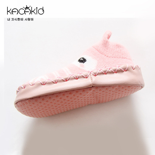 Autumn floor socks baby children's socks cartoon children's non-slip soft bottom leather bottom baby socks class a combed cotton shoes and socks
