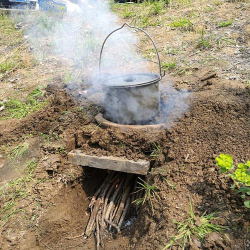 Outdoor picnic single pot aluminum alloy camping hanging pot sitting pot 5-8 people marching pot picnic pot camp pot set pot