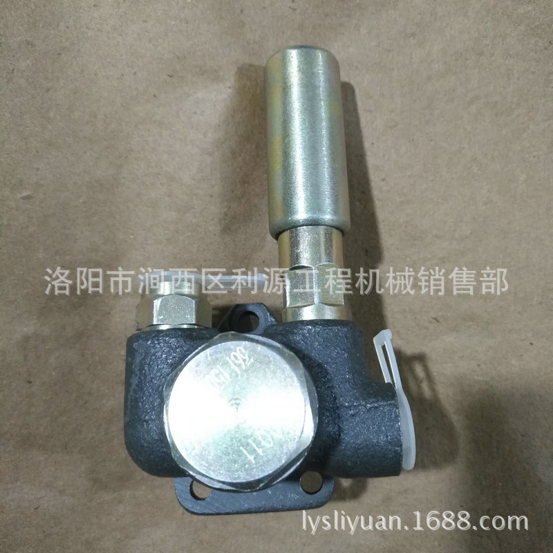 输油泵 LR4105东方红柴油机主机配件内燃机 输油泵柴油机配件