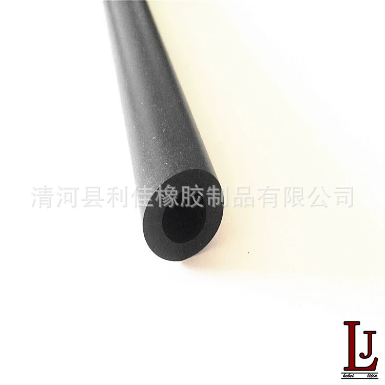 Производители поставляют EPDM резиновую трубку различные спецификации