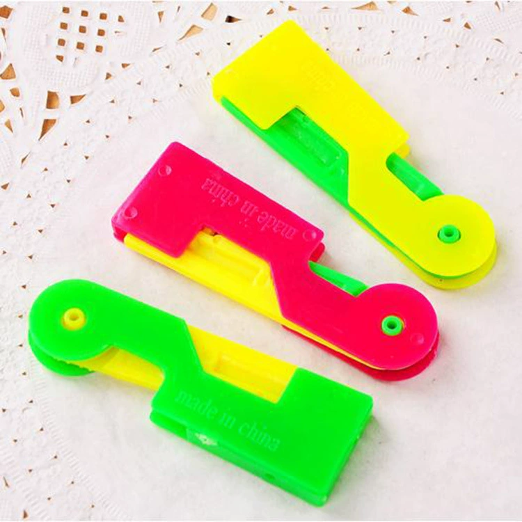 Automatic Needle Threader Tool, Quick Thread Guide for Hand & Sewing Machine Needles, Easy for Elderly