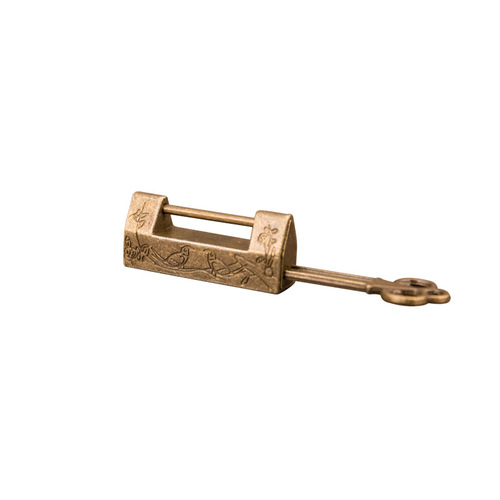Mini antique magpie lock, small lock, old box padlock, horizontal open retro copper lock, old-fashioned ancient furniture lock