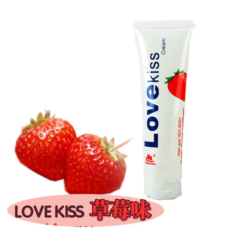 Water Soluble Lick Lubricant LOVE KISS Fresh Strawberry Fruit Lubricant 100ml Sex Goods