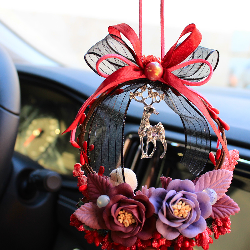 Nuevo producto colgante de coche rosa colgante de coche femenino ciervo colgante interior de coche corona celebridad de Internet DIY al por mayor