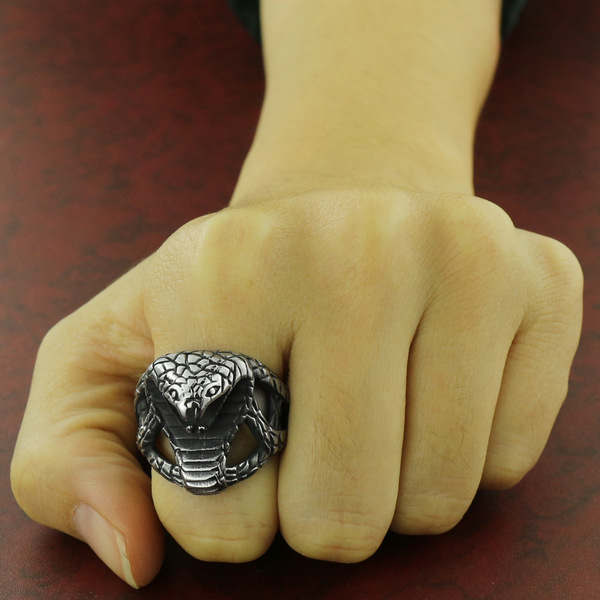 Men's ring