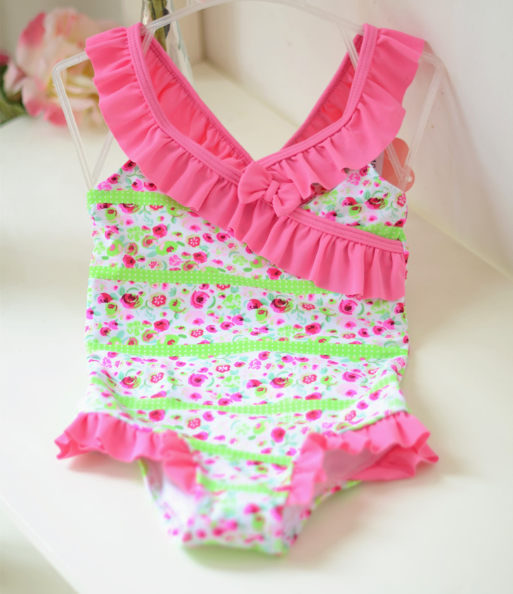 Pink wide lace horizontal strip rose conjoined piece