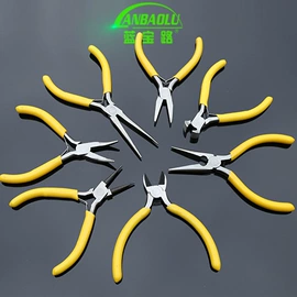 套筒扳手;锤子;其他钳类工具