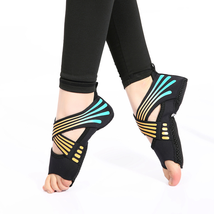 Fábrica al por mayor con cordones de yoga aérea Calcetines antideslizantes de cinco dedos para adultos dedo abierto zapatos de yoga para adultos zapatos de baile image 8