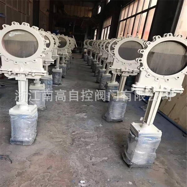DN700气动刀闸阀 明杆  PZ673H-16C 气动刀闸阀 铸钢材质