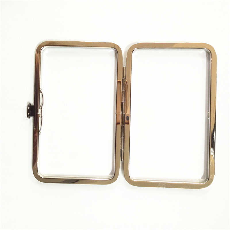 供应玩具五金配件 玩具包口金 手拿包口夹 手机包五金配件