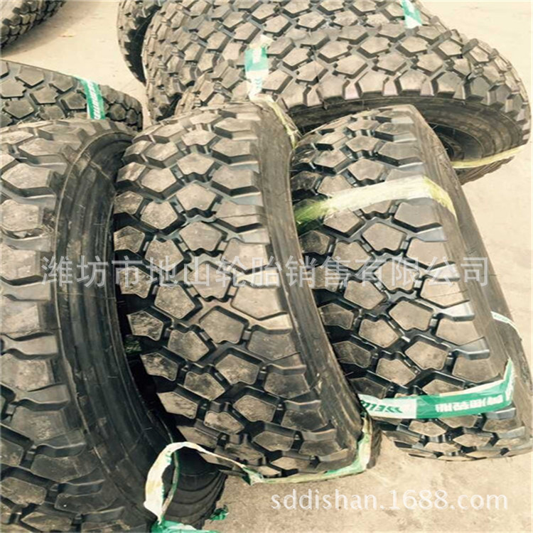 现货黄海255/100R16钢丝子午线轮胎依维柯越野轮胎