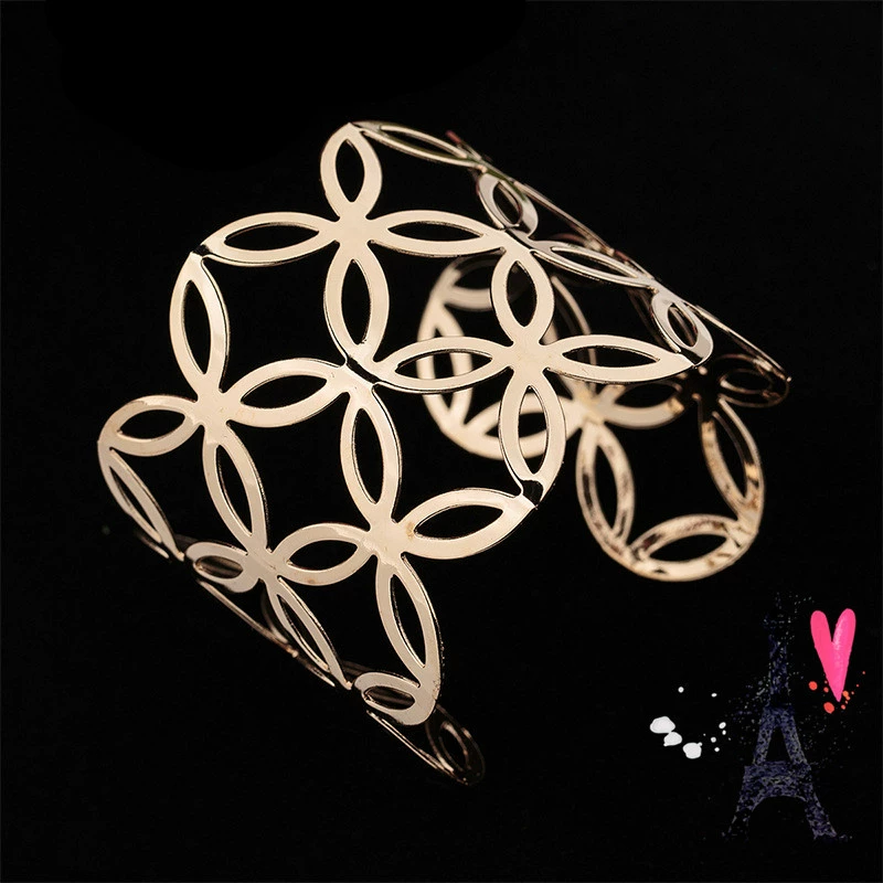 Fashionable metal bracelet, coins, European style